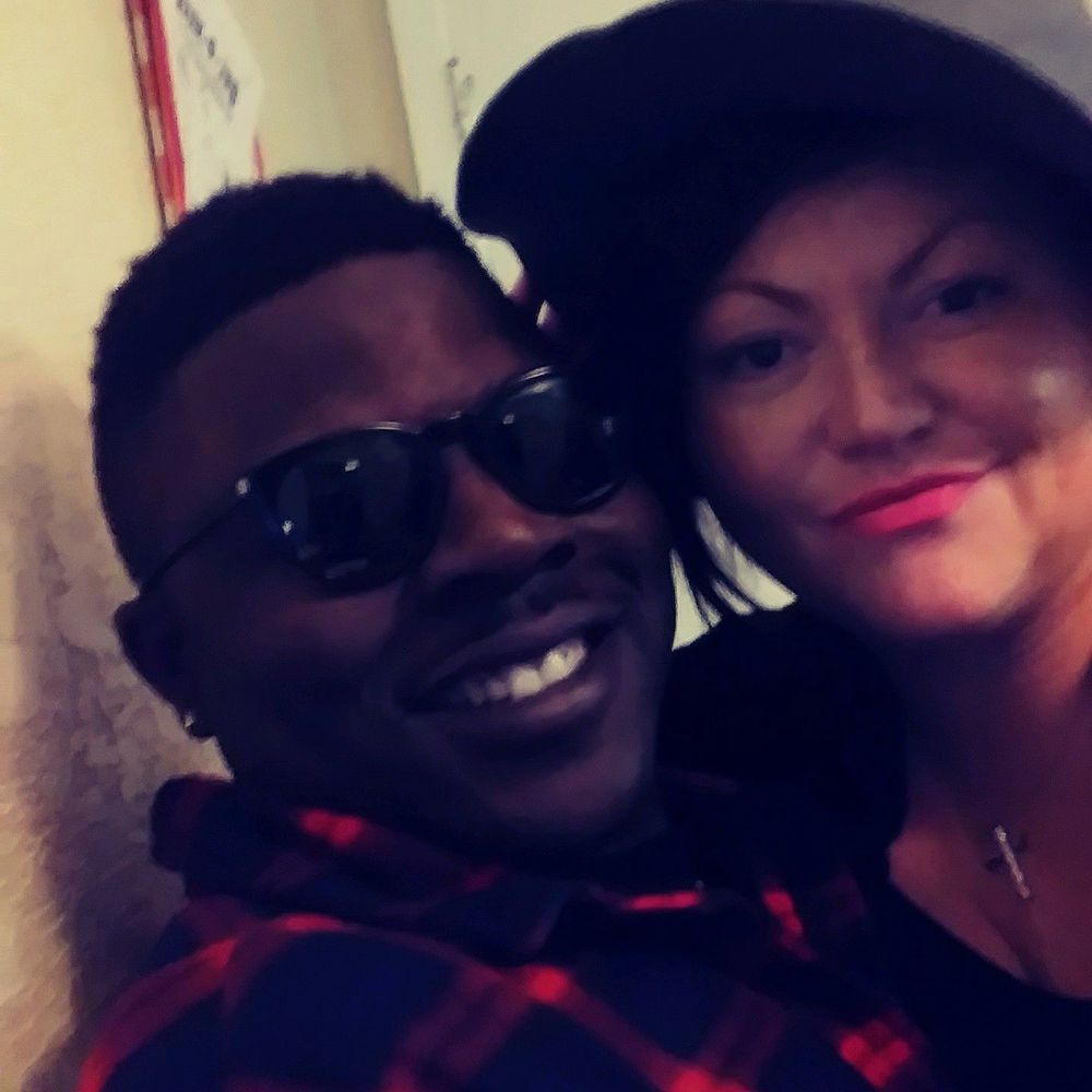 Meet your Posher, Samini